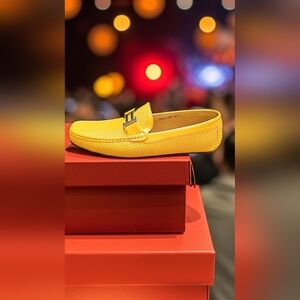 Yellow Men's Loafers Moccasins SIZE 9.5